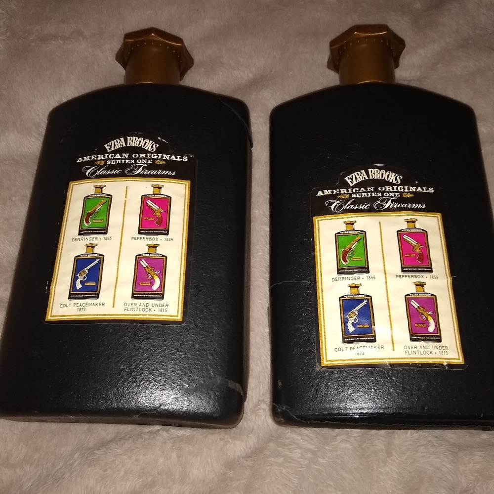 Lot of 2 fair condition Jim Beam decanters! - Picture 2 of 7